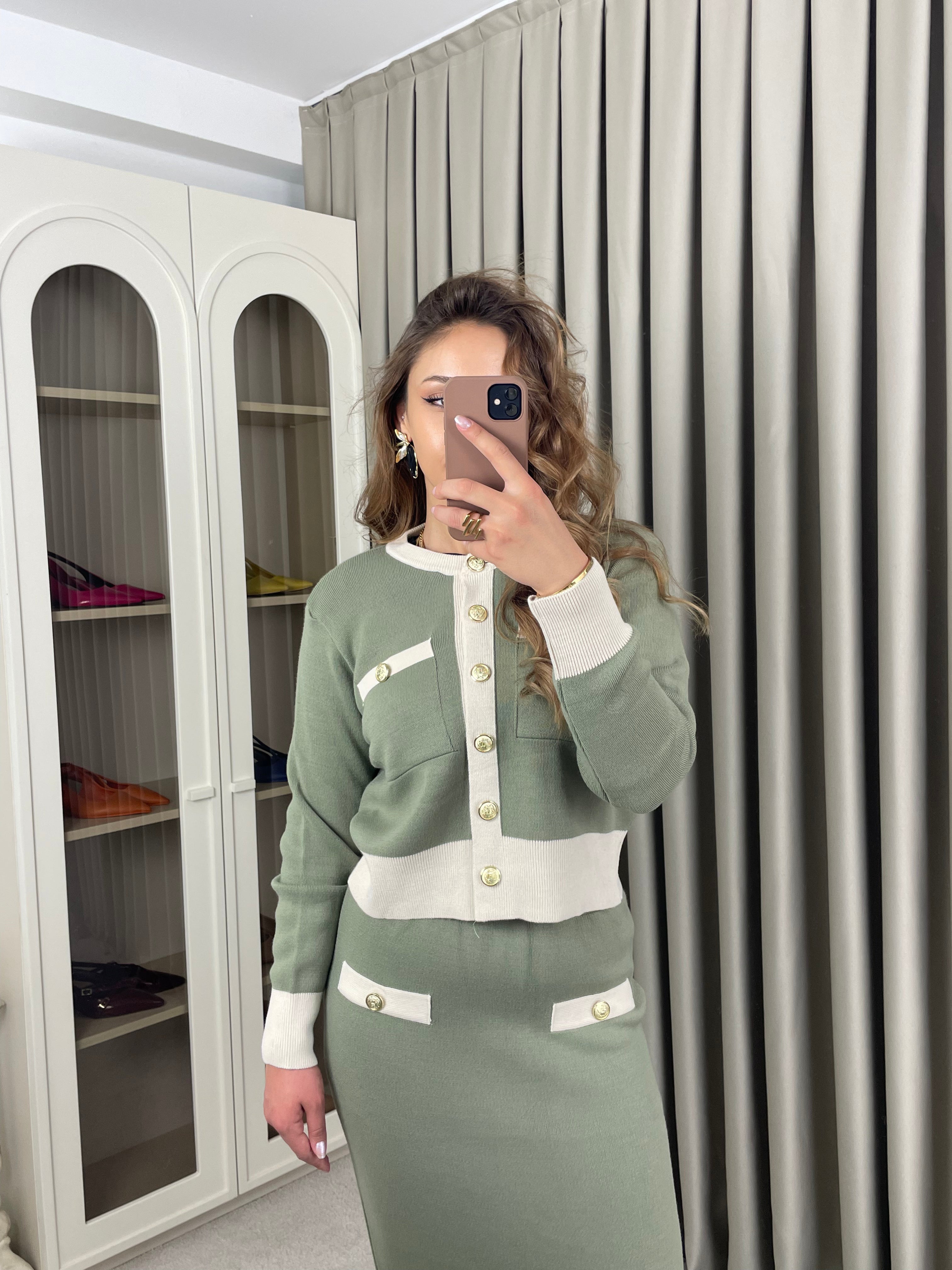 Triko Kalem Etekli Takım Düğme Detaylı