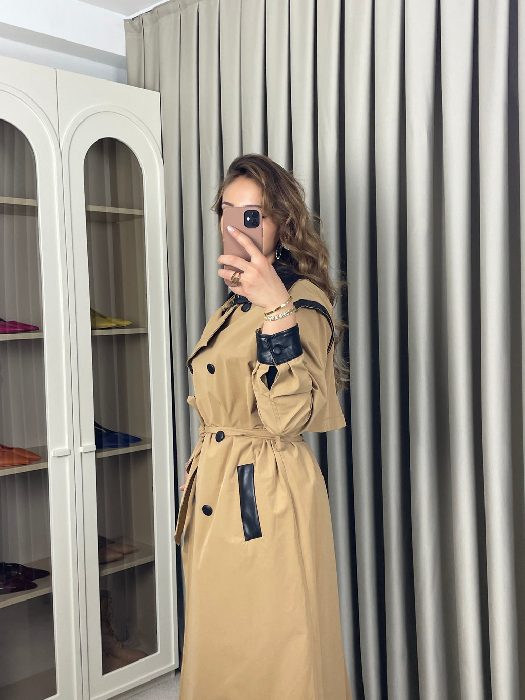 Deri Geçişli Trençkot