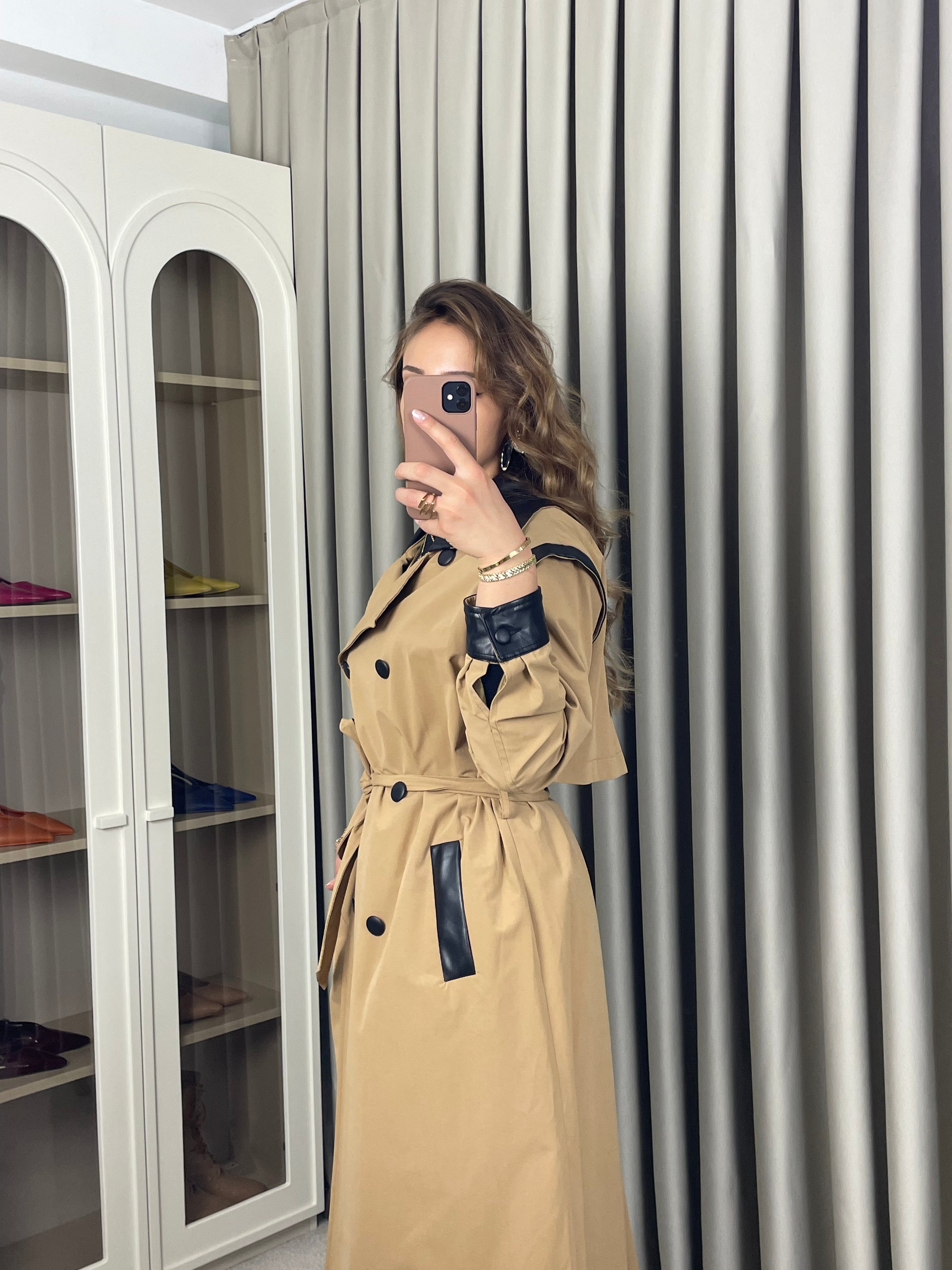 Deri Geçişli Trençkot