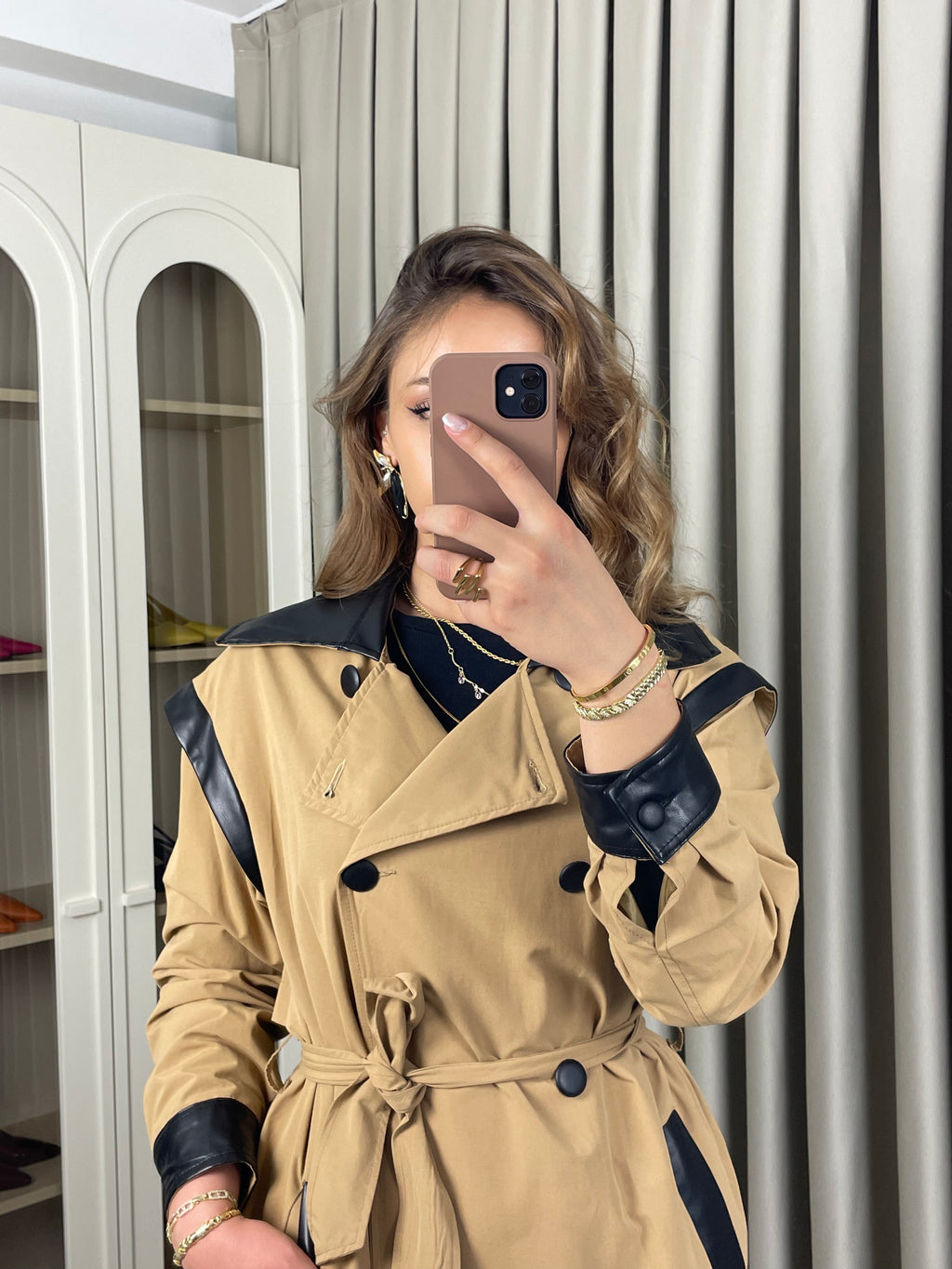 Deri Geçişli Trençkot