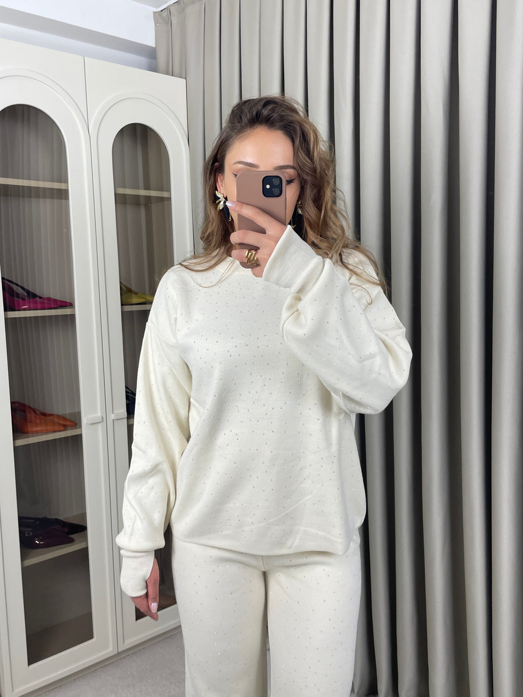 Kol Ucu Parmak Geçmeli Taşlı Takım