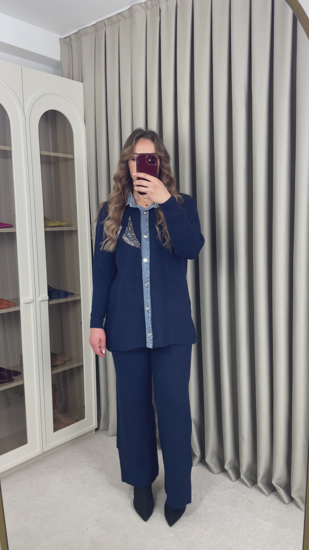 Kot Geçişli Yakası Taşlı Triko Takım